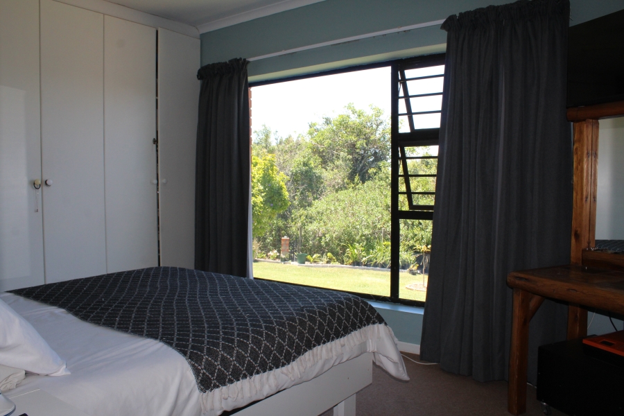 3 Bedroom Property for Sale in Kleinemonde Eastern Cape